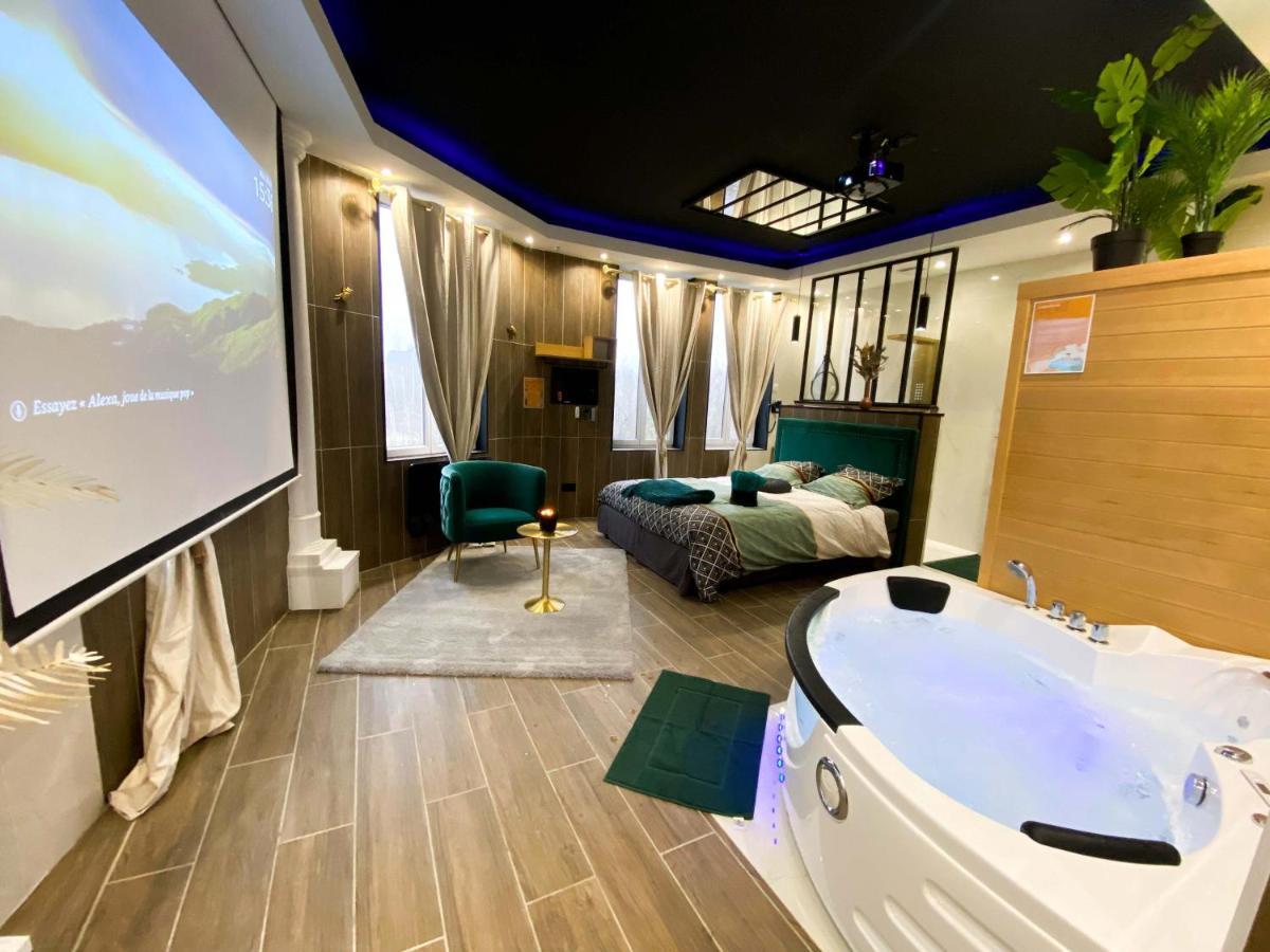 Capsule Egypte - Jacuzzi - Sauna - Billard - Netflix & Home Cinema - Nintendo Switch & Jeu - Crespin  Zewnętrze zdjęcie